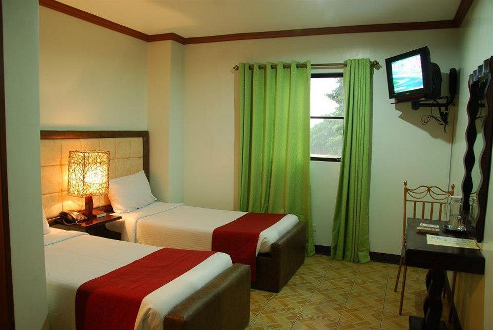 Ecoland Suites & Inn Davao Luaran gambar