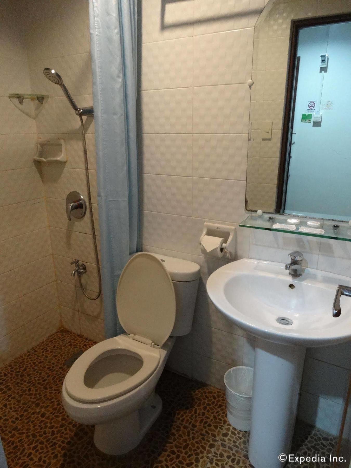 Ecoland Suites & Inn Davao Luaran gambar