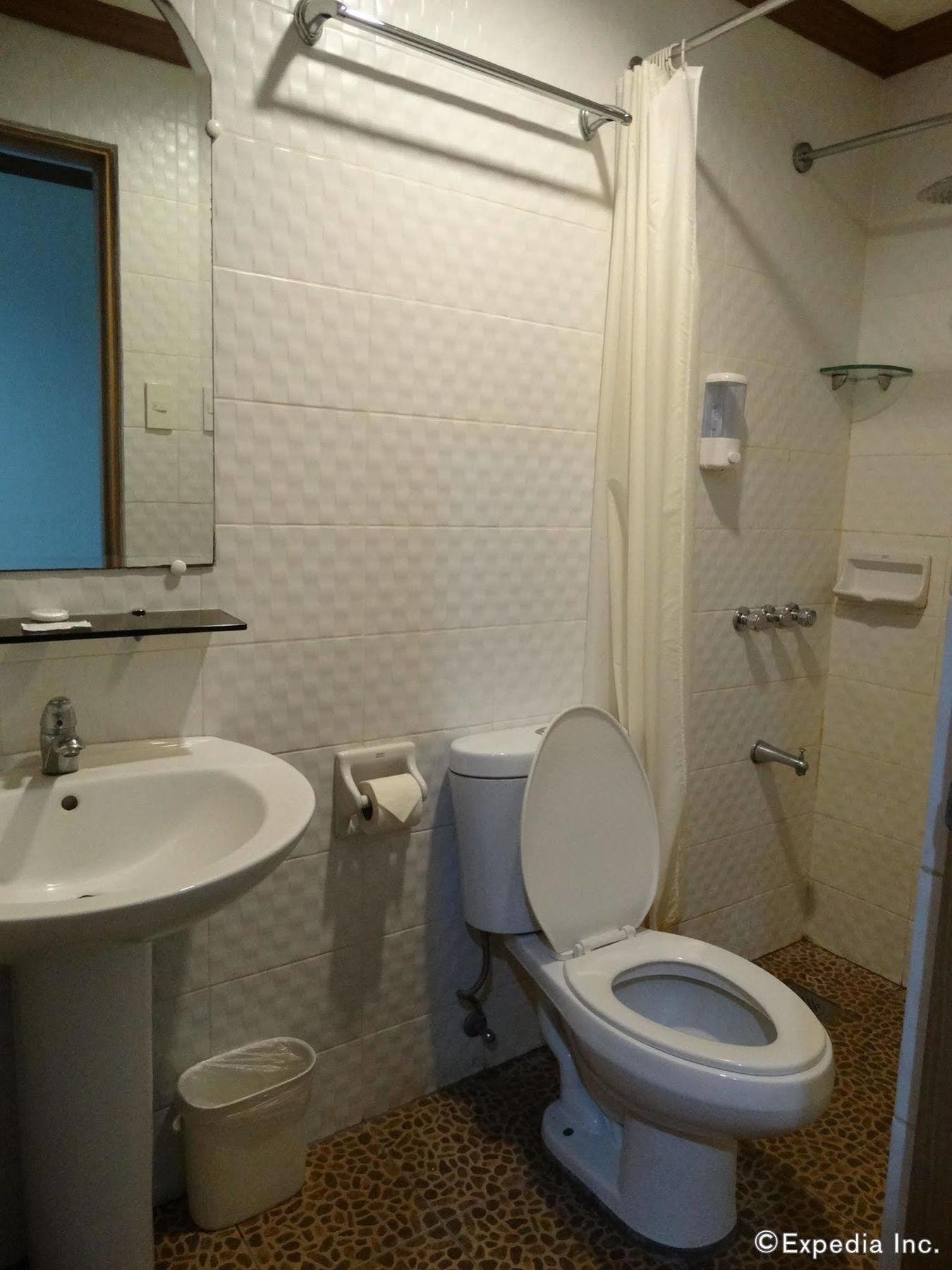 Ecoland Suites & Inn Davao Luaran gambar