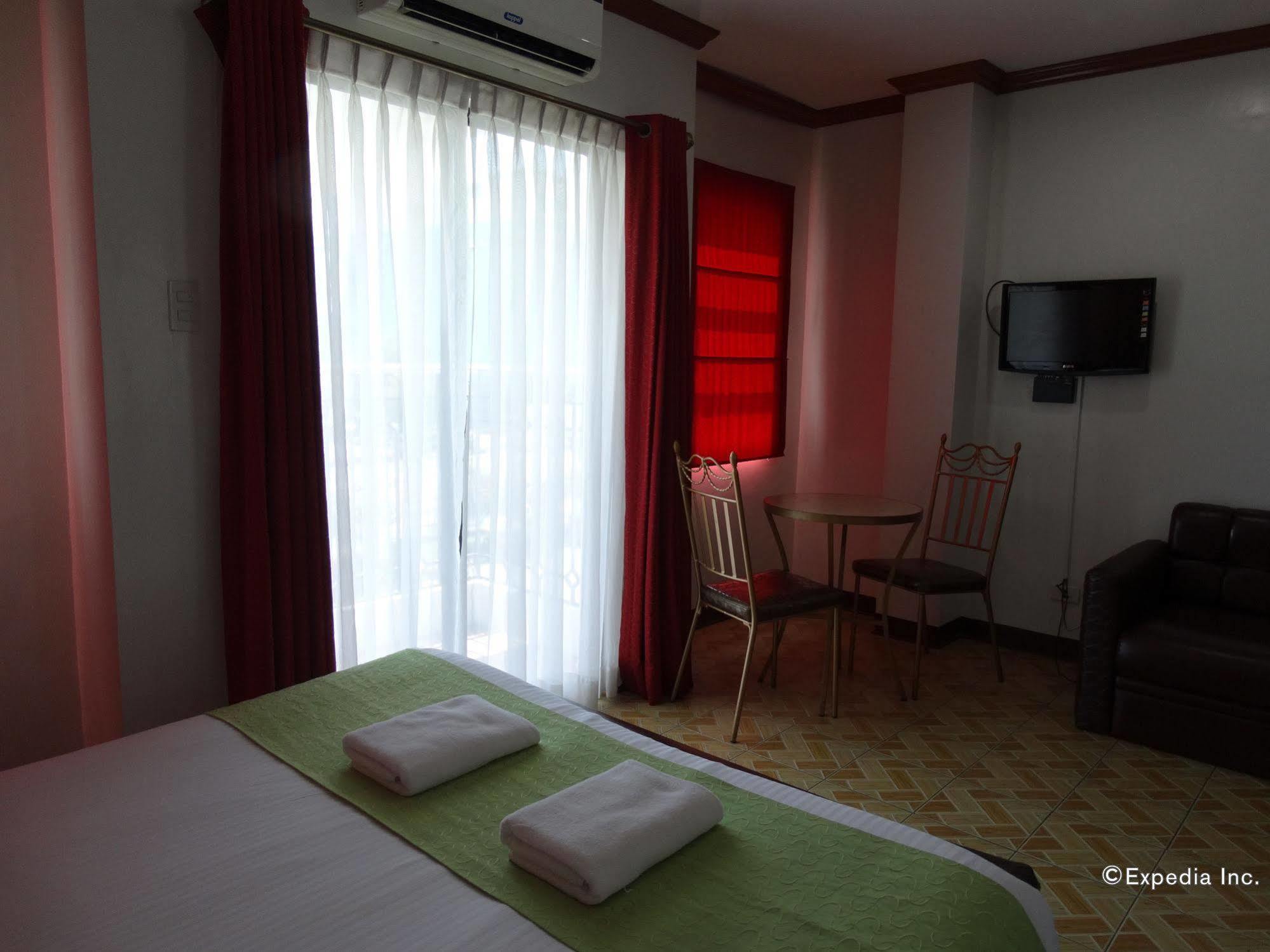 Ecoland Suites & Inn Davao Luaran gambar