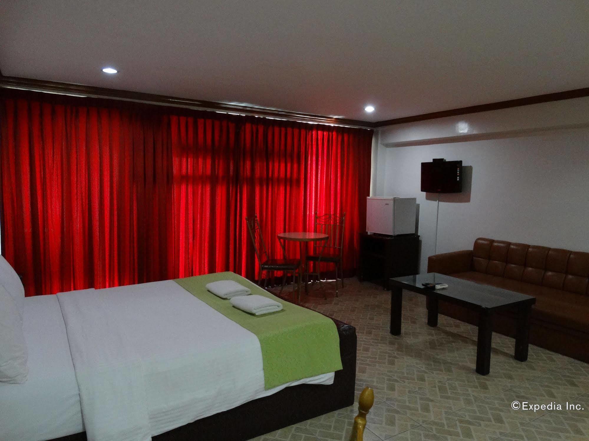 Ecoland Suites & Inn Davao Luaran gambar