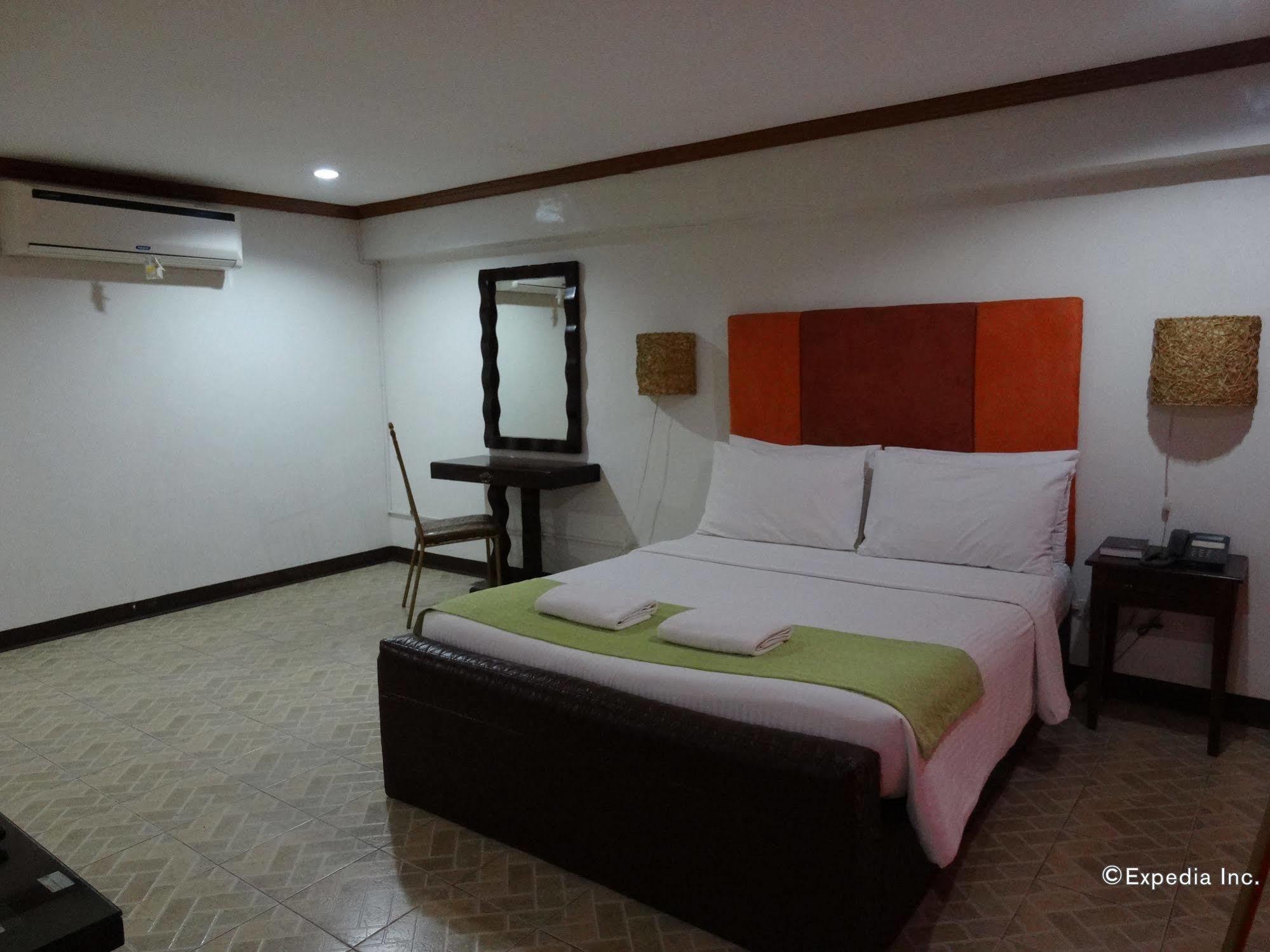 Ecoland Suites & Inn Davao Luaran gambar